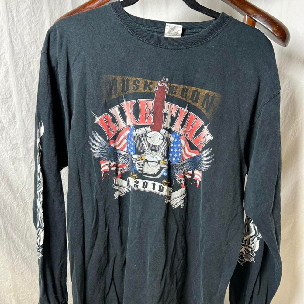 Muskegon Bike Time‎ T-Shirt * Muskegon, MI large